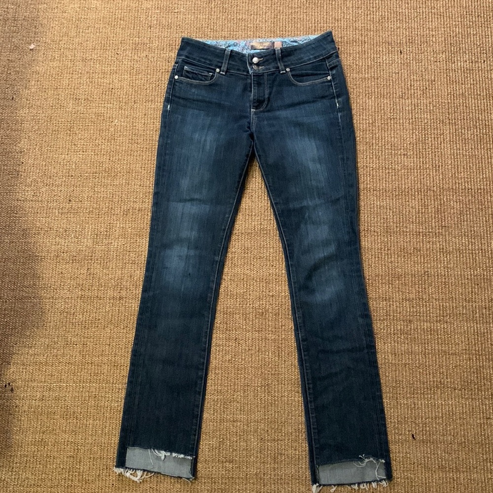 Paige hidden hills rough edge jeans size 27